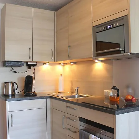 Baumert * Грёмиц